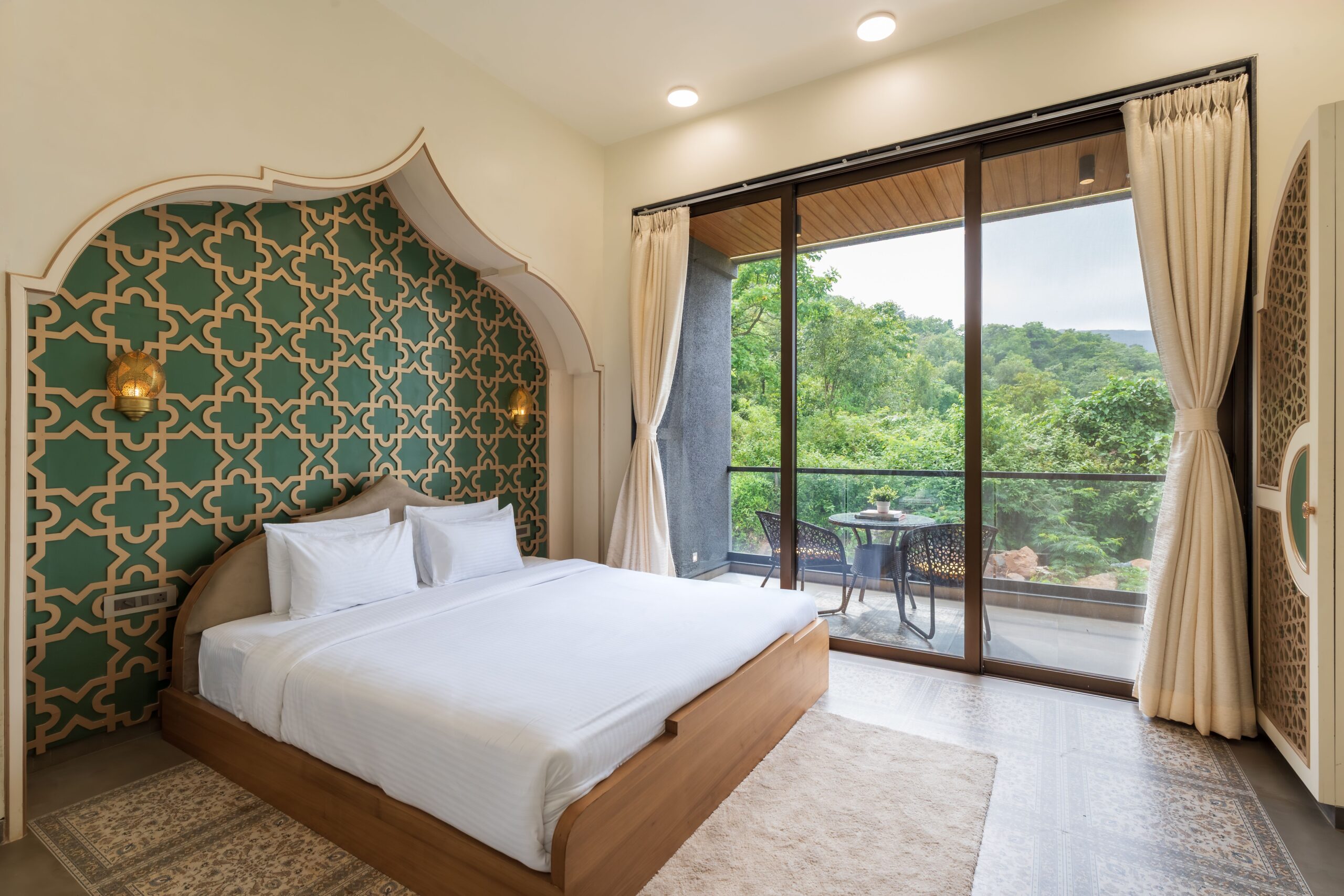 Hotel bed linen